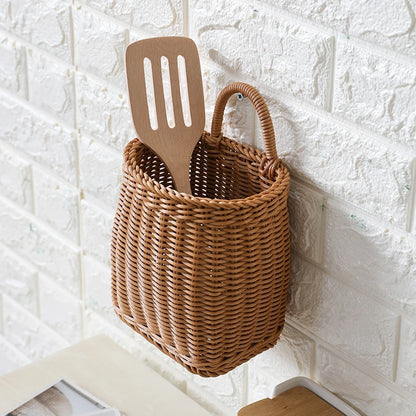 Flower Planter Wall Hanging Basket with Handle Decor Imitation Rattan Hanging Basket Woven Storage Baskets Handmade Flower Pots