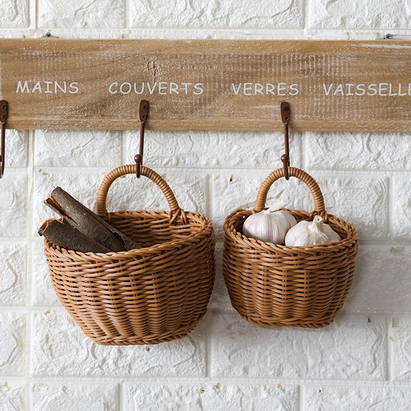 Flower Planter Wall Hanging Basket with Handle Decor Imitation Rattan Hanging Basket Woven Storage Baskets Handmade Flower Pots