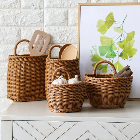 Flower Planter Wall Hanging Basket with Handle Decor Imitation Rattan Hanging Basket Woven Storage Baskets Handmade Flower Pots